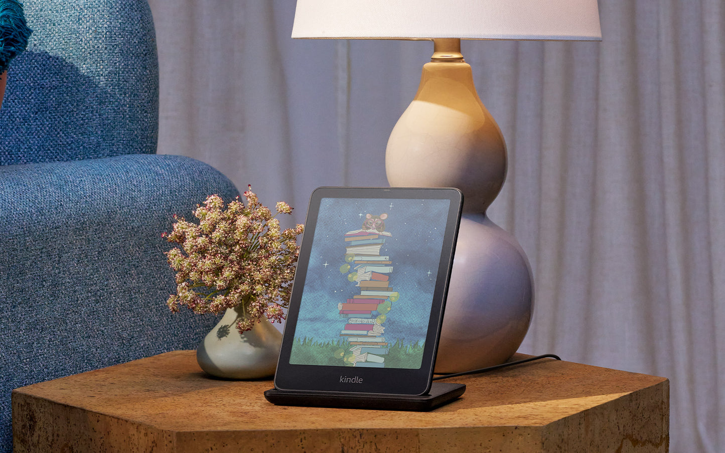 Introducing Amazon Kindle Colorsoft  Edition Essentials Bundle including Kindle Colorsoft Signature Edition - Black, Plant-Based Leather Cover-Jade and Wireless Charging Dock