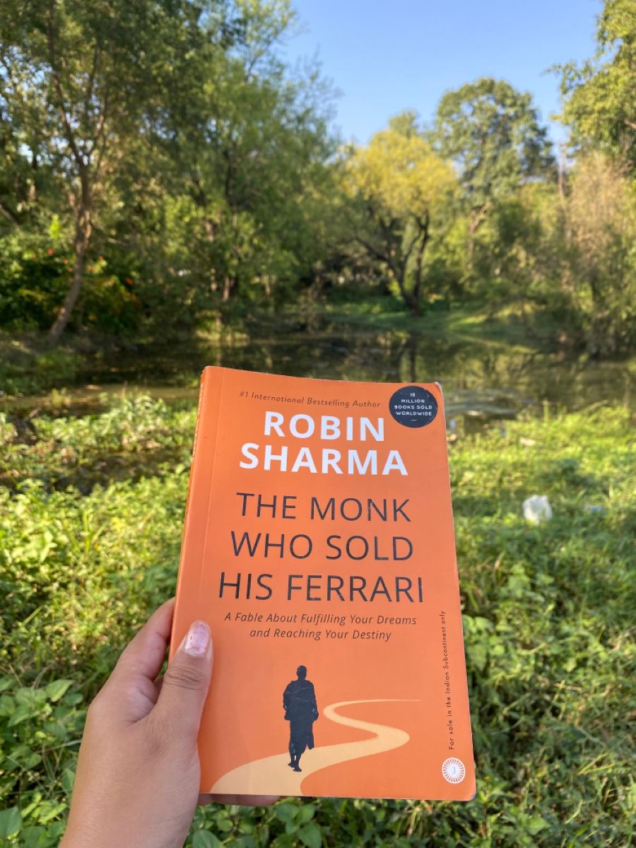 Monk Who Sold His Ferrari by Robin Sharma
