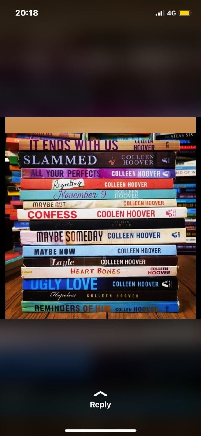 SET OF 15 BOOKS BY COLLEEN HOOVER