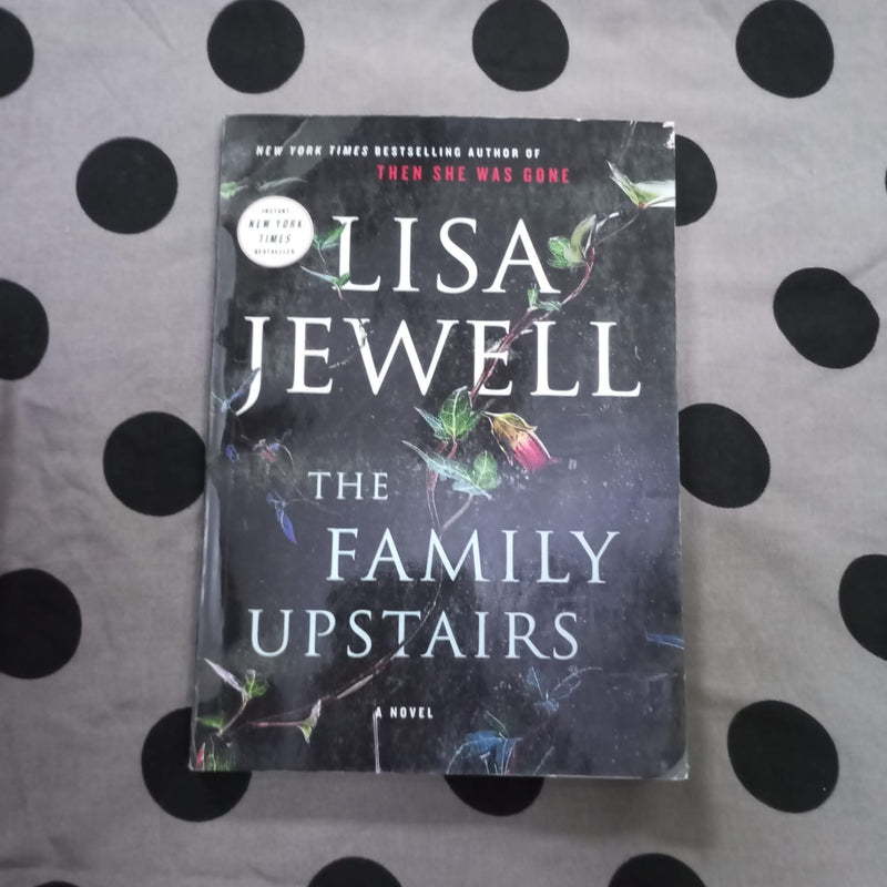 LISA JEWELL THE FAMILY UPSTAIRS